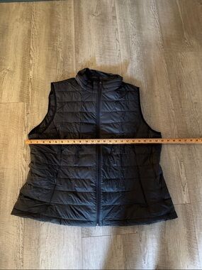 Amazon Essentials Black Quilted Puffer Vest XXL - Insulated Sleeveless